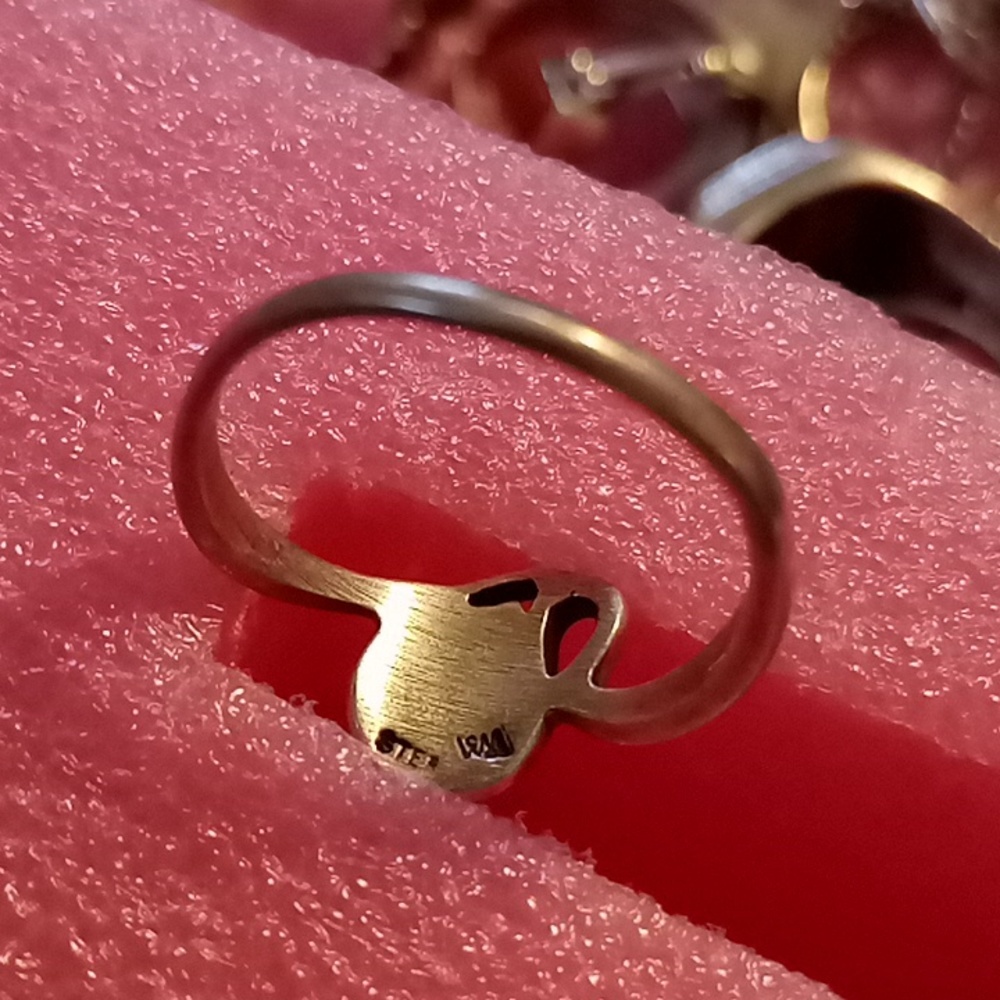 Fancy Ring - image 5